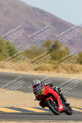 media/Mar-21-2025-CVMA Friday Practice (Fri) [[30cd4fe323]]/5-Racer 4/Session 3 (Turn 10)/